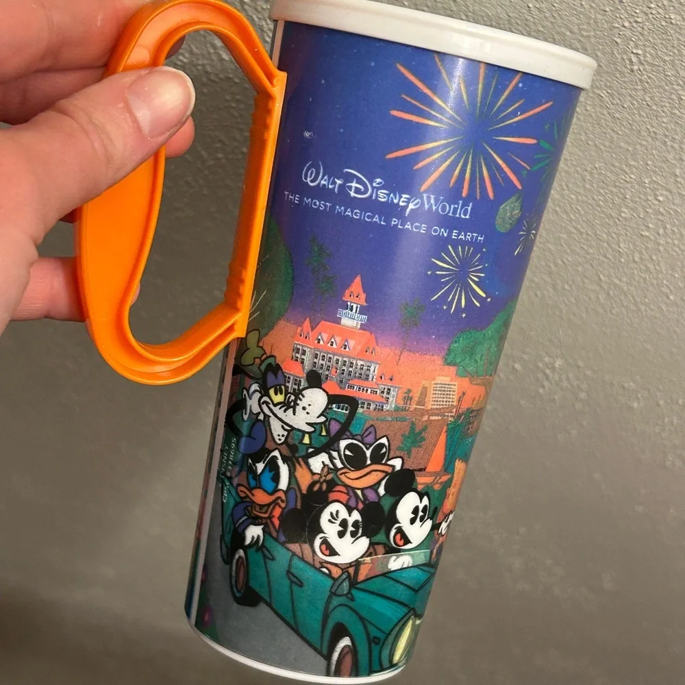 2024 Walt Disney World Resort Reusable Refillable Mug Mickey & Friends